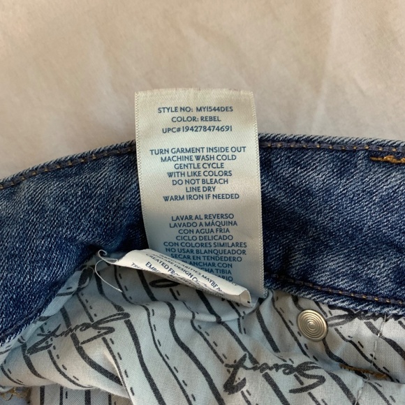 Seven for All Mankind Straight Jeans - Women's Size 14, Medium Wash - Picture 7 of 10